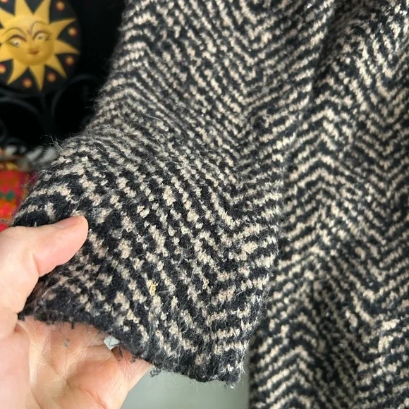 ALFRED SUNG Black and Tan Cardigan Medium - Picture 6 of 13